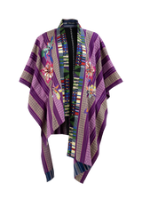 Karen Poncho A