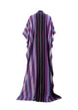 Karen Poncho B