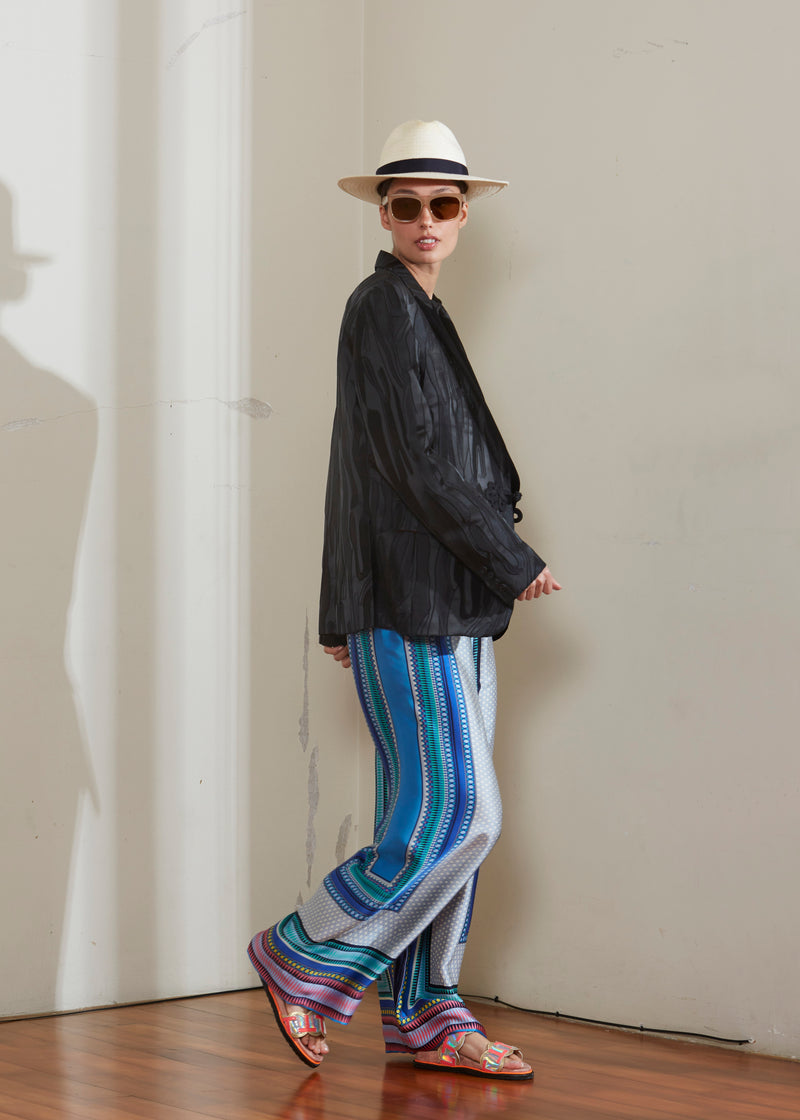 Thomas Suit
