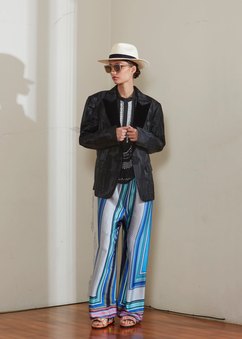 Thomas Suit